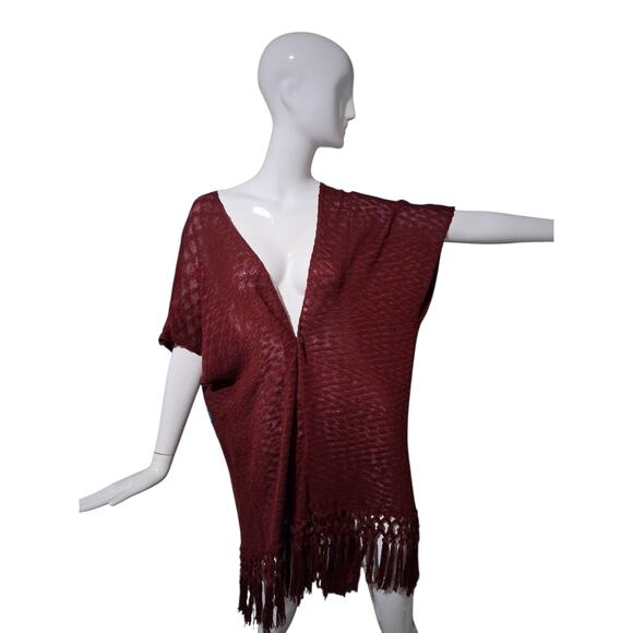 Umgee Women's Size M/L Boho Knit Aztec Fringed  Crochet Inlay Ruana Cardigan - Picture 11 of 12